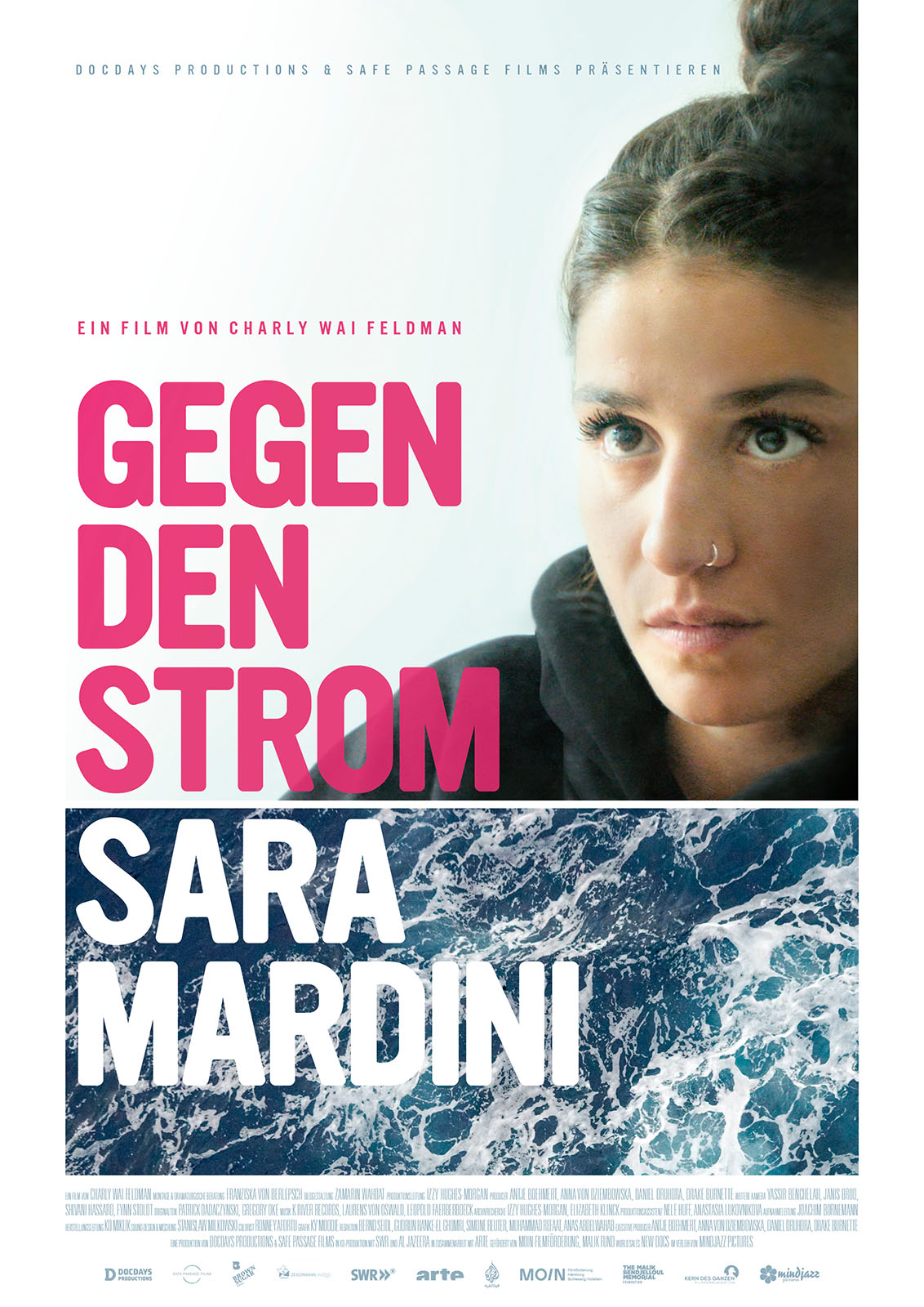 Über vier Jahre hat die Filmemacherin Charly Wai Feldman den Kampf der syrischen Profischwimmerin Sara Mardini um Gerechtigkeit und eine neue Zukunft in Berlin begleitet. Kinostart: 23. März 2023 | MOIN Filmförderung